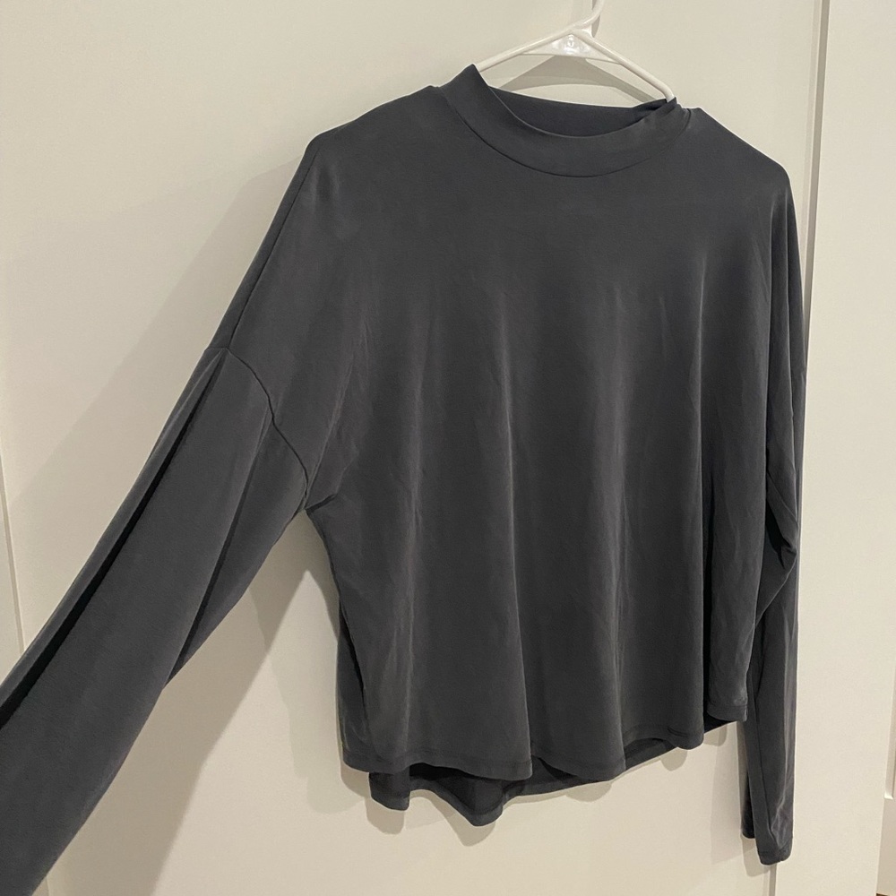 SOLD buttery soft madewell long sleeve